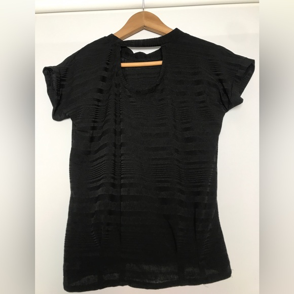 Black semi sheer Top - Picture 4 of 4